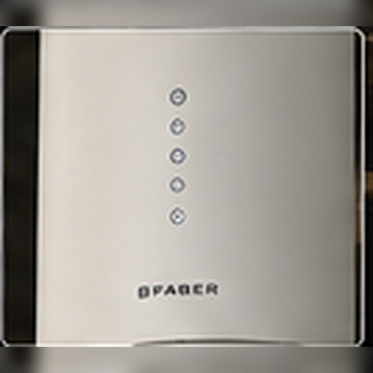 FABER-CORINTHIA-IS-BLA